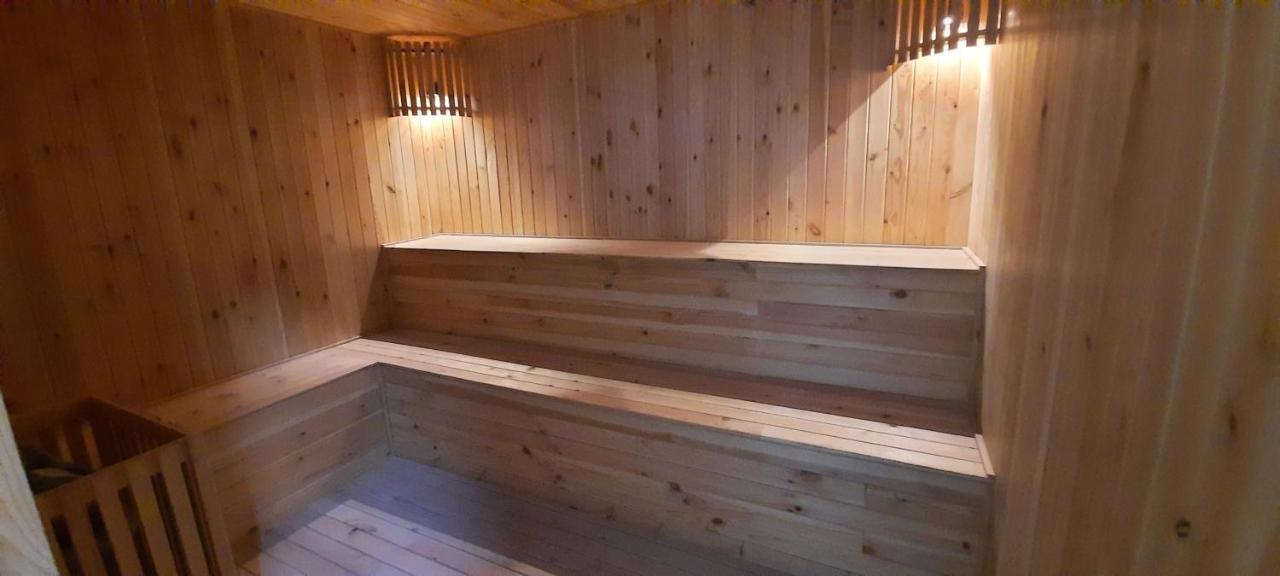 Sirius Tower Aparthotel Manáma Kültér fotó