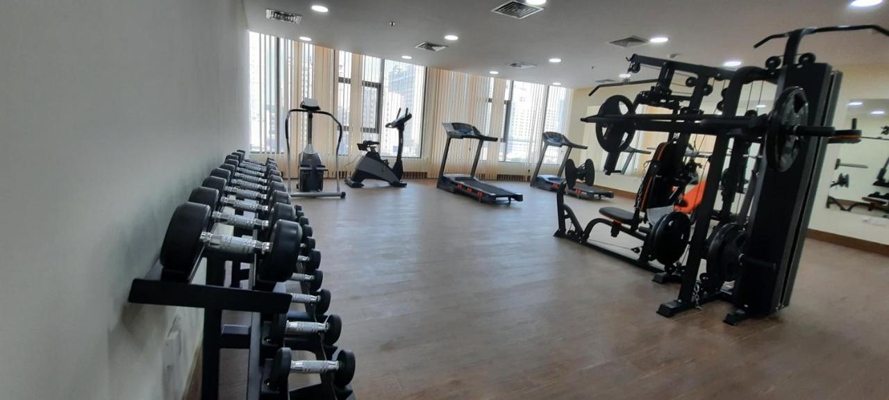 Sirius Tower Aparthotel Manáma Kültér fotó