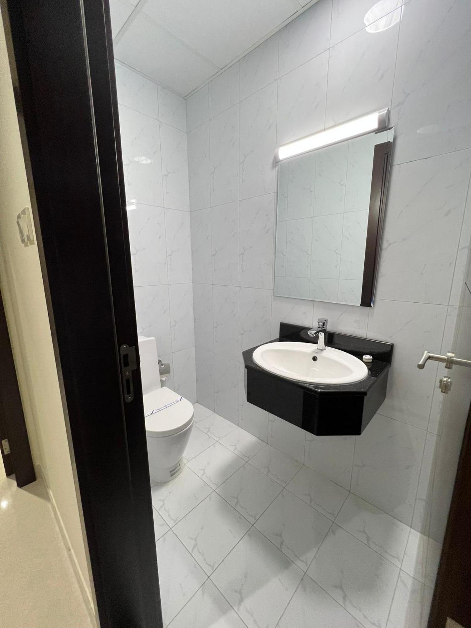 Sirius Tower Aparthotel Manáma Kültér fotó